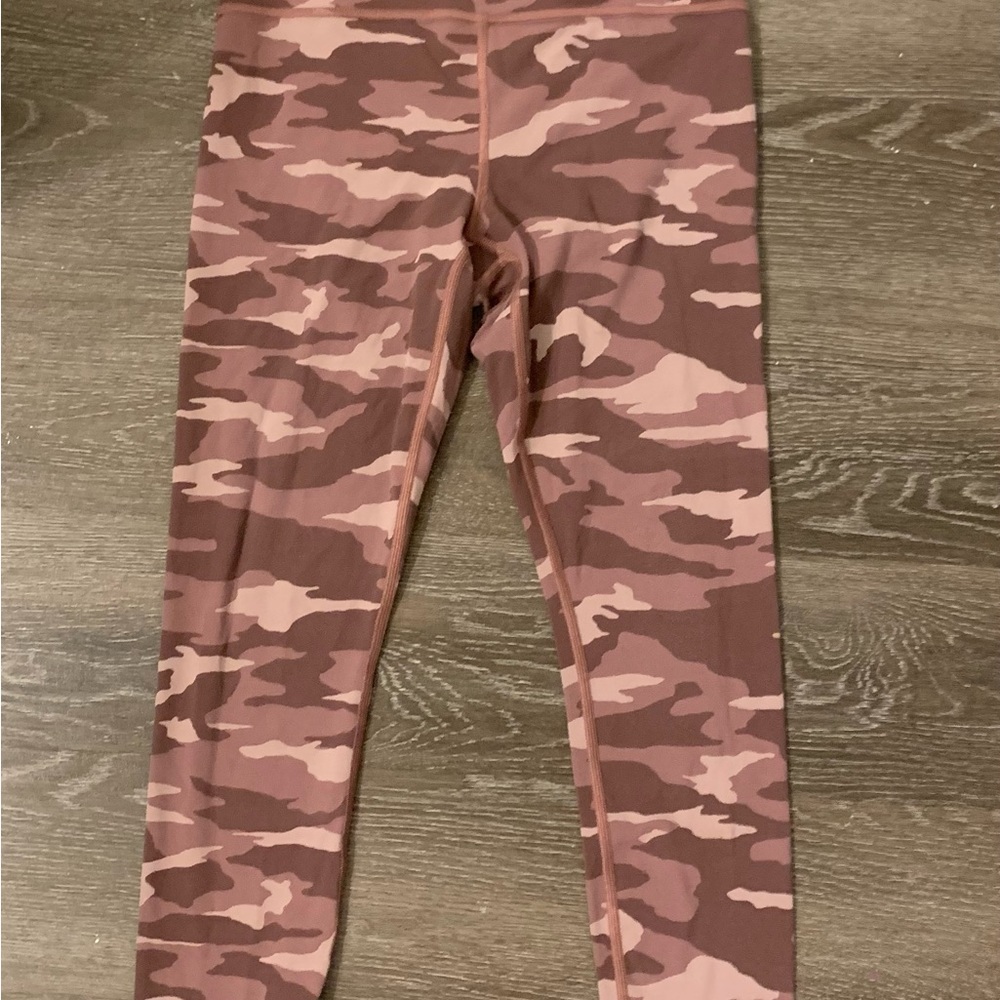 Women’s Pink Athleta Camouflage Leggings